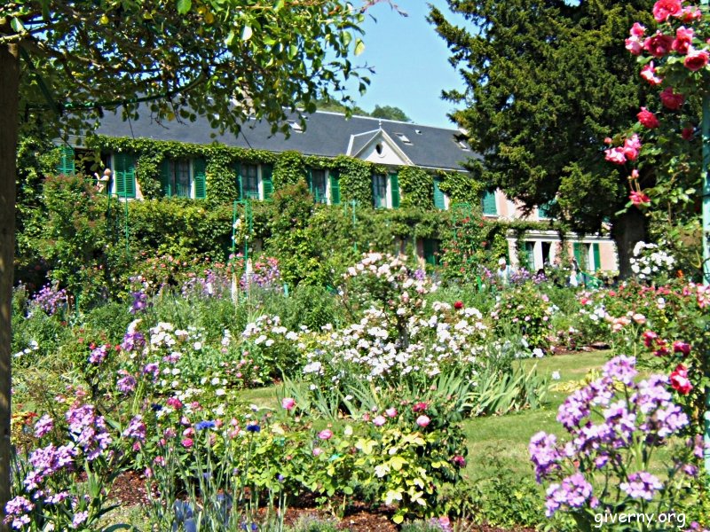 Giverny and Versailles Tour